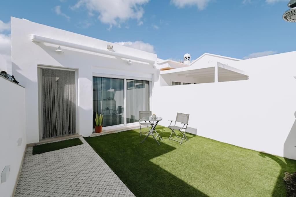 Garden House, Playa Honda Apartman Arrecife Kültér fotó
